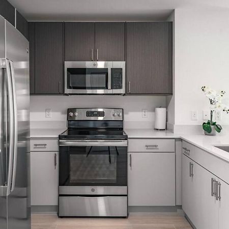 Dahlia - The Designer Townhome Lake Worth Beach Bagian luar foto