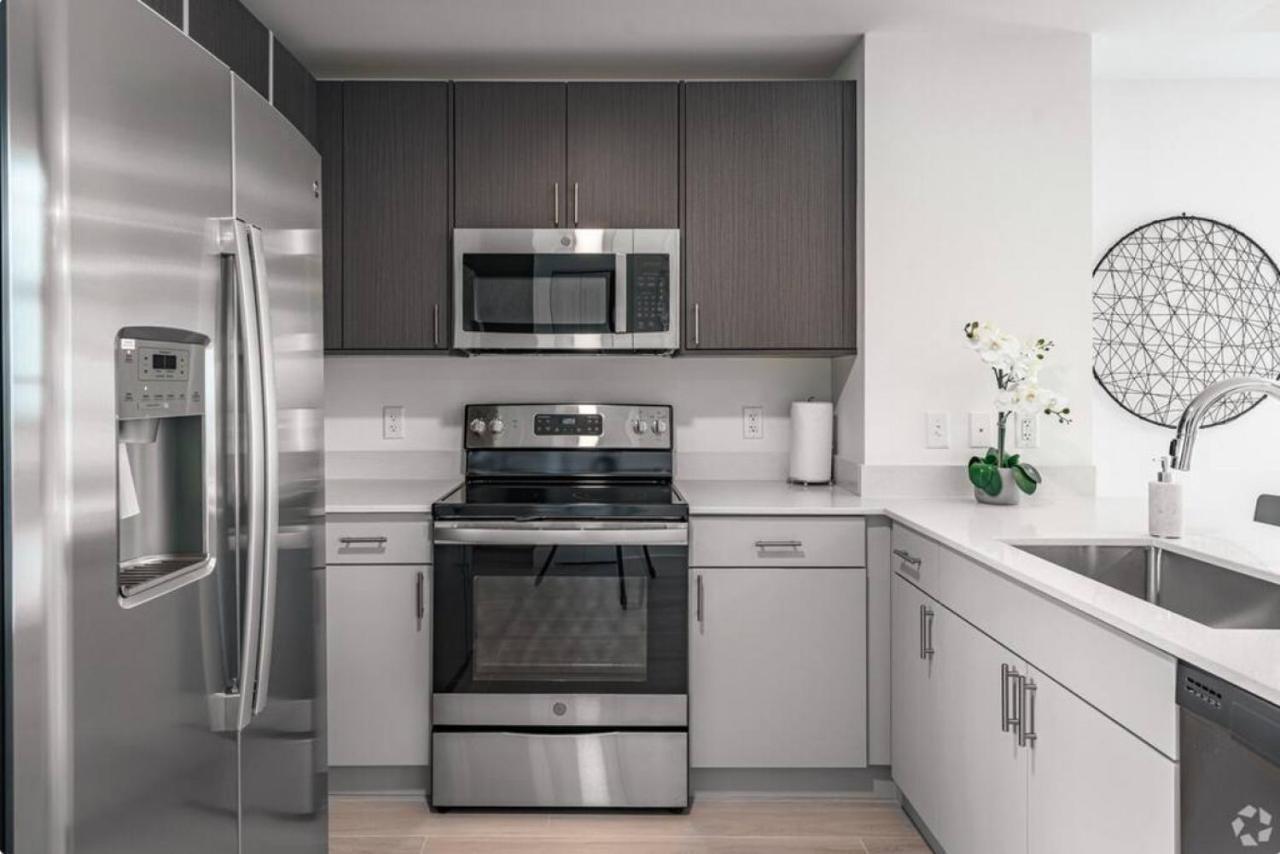 Dahlia - The Designer Townhome Lake Worth Beach Bagian luar foto